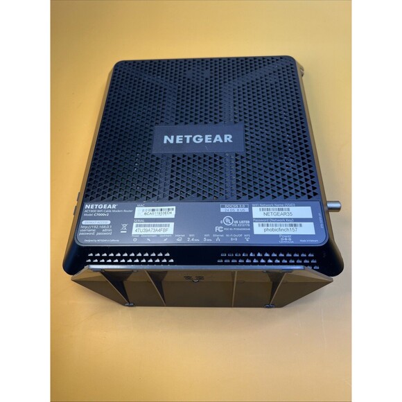 NETGEAR Nighthawk C7000V2 Wi Fi Cable Modem Router - Picture 4 of 6